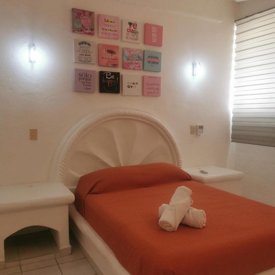 2 Bedroom Apartment With A/C Wi-Fi Best Location! Zihuatanejo Ngoại thất bức ảnh